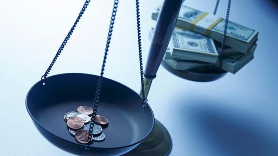 Major factors that cause severe economic inequality in developing countries