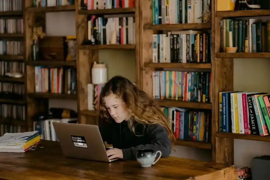 How to study effectively without getting distracted environmental control